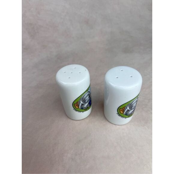Vintage Manatee Sea Life Salt and Pepper Shakers - Picture 5 of 6